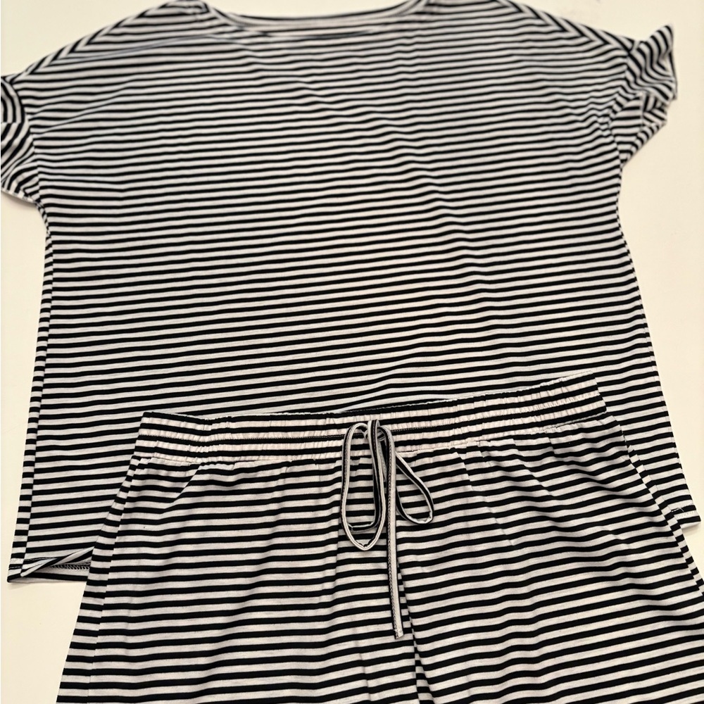 Chic Striped XL Loungewear